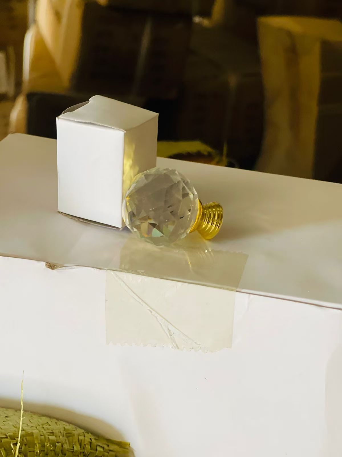 K9 artificial crystal glass handle, gold zinc alloy base, drawer cabinet door, crystal handle