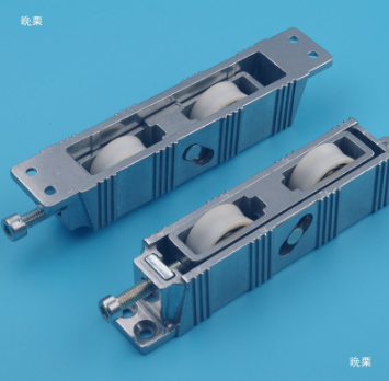 Aluminum alloy sliding door with pulley