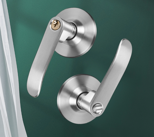 Aluminum alloy door lock
