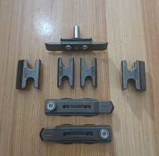 Aluminum alloy door and window locking points